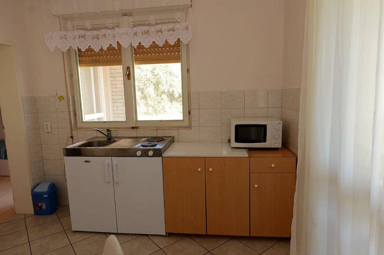 Apartment Kod Stipe ヴーシ エクステリア 写真