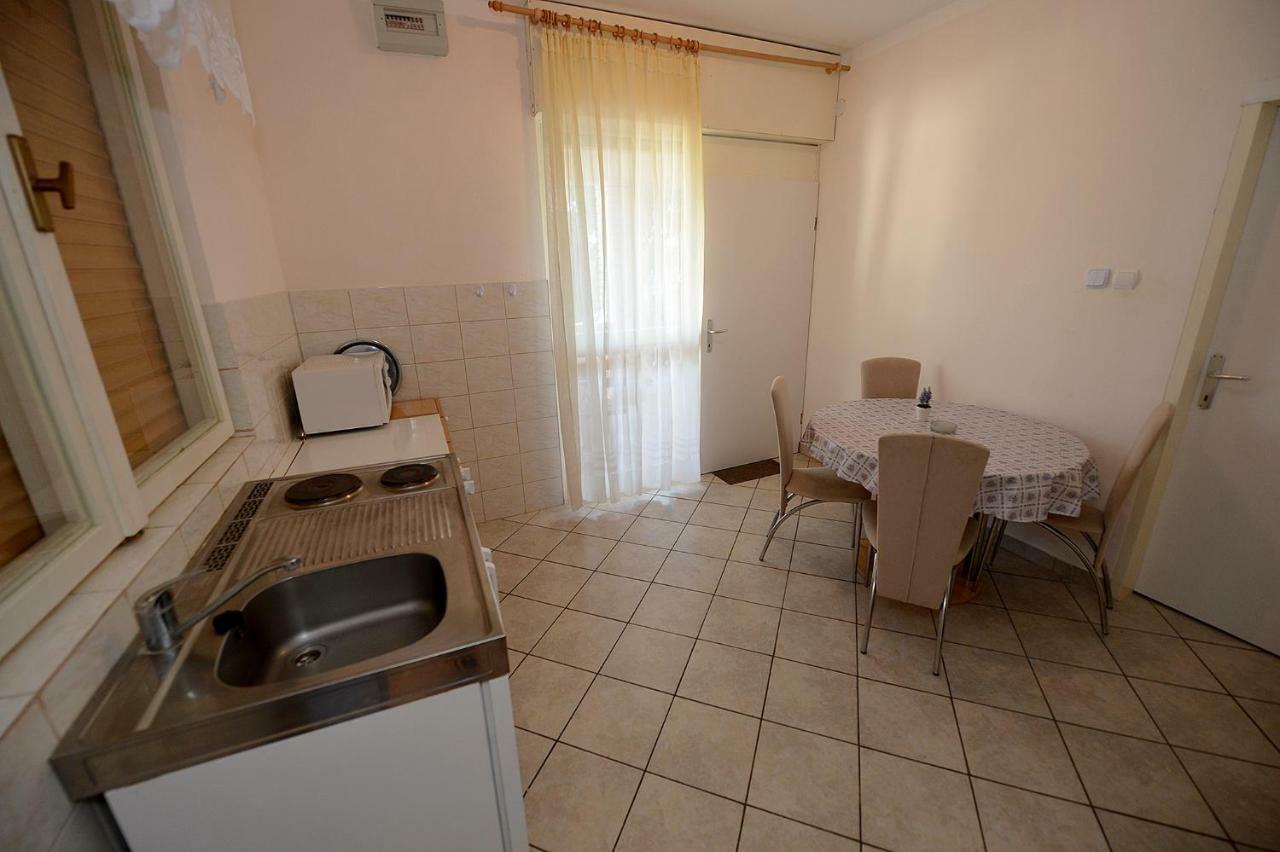 Apartment Kod Stipe ヴーシ エクステリア 写真