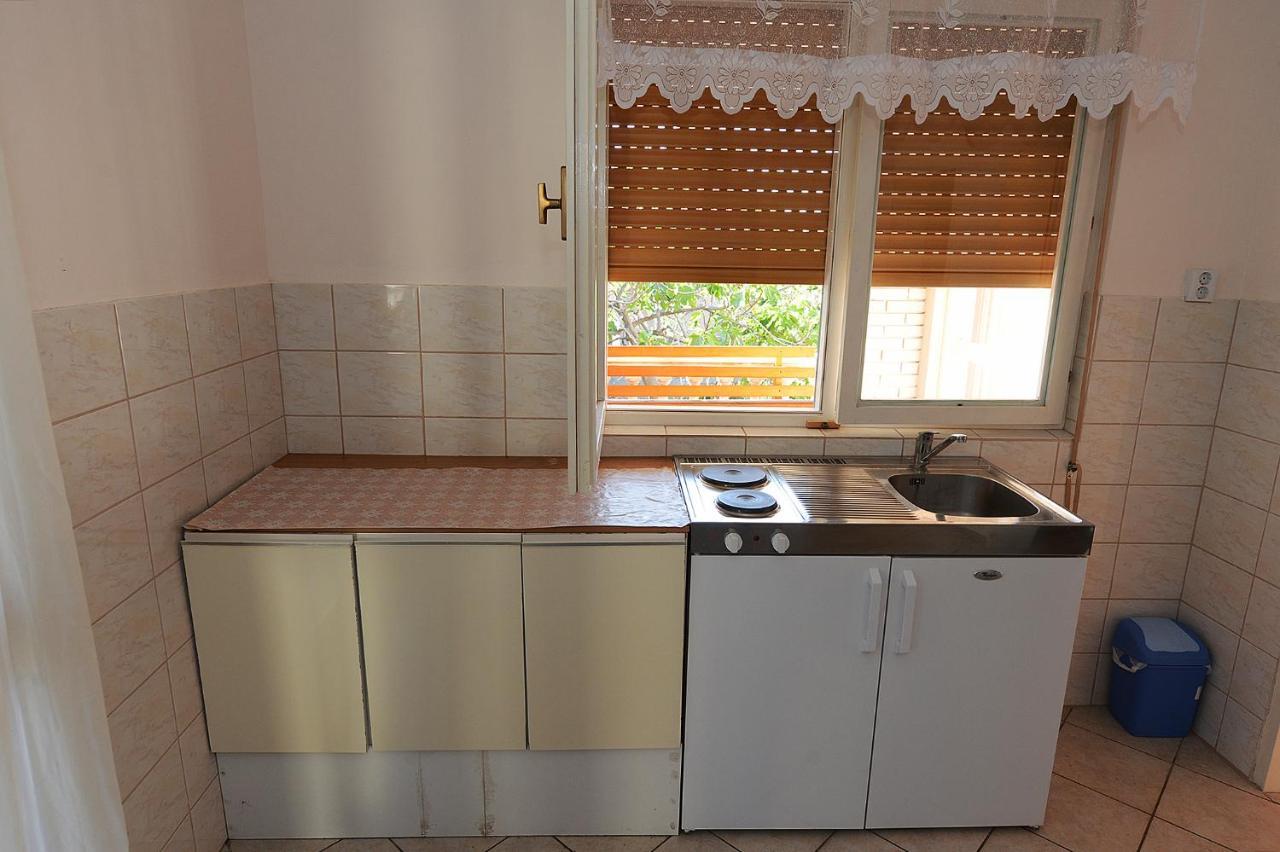 Apartment Kod Stipe ヴーシ 部屋 写真